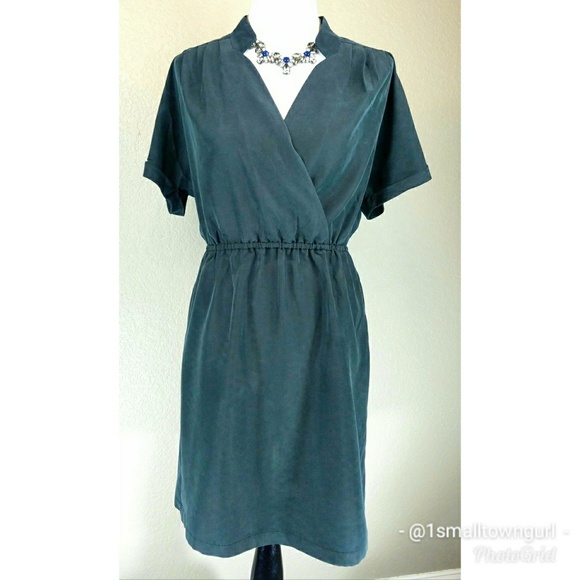 LOFT Dresses & Skirts - Loft Faux Wrap Little Black Dress w/Pockets 10